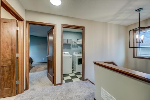 556 Pleasant Drive, Prescott, WI 54021