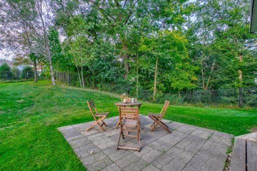 556 Pleasant Drive, Prescott, WI 54021