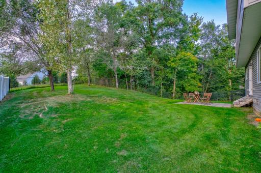 556 Pleasant Drive, Prescott, WI 54021