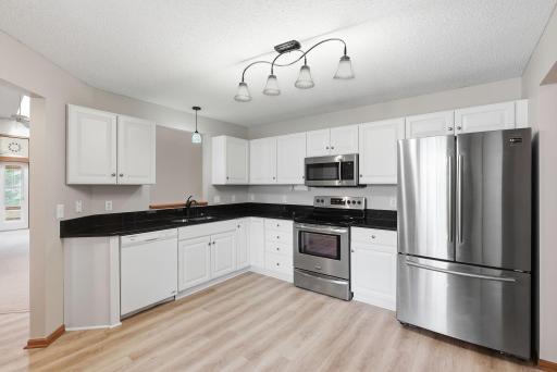 7966 Pinnacle Avenue NE, Elk River, MN 55330