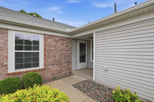 7966 Pinnacle Avenue NE, Elk River, MN 55330
