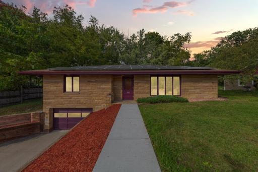 905 4th Avenue SE, Waseca, MN 56093