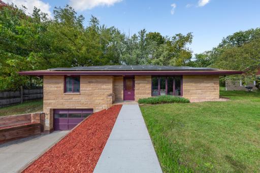 905 4th Avenue SE, Waseca, MN 56093