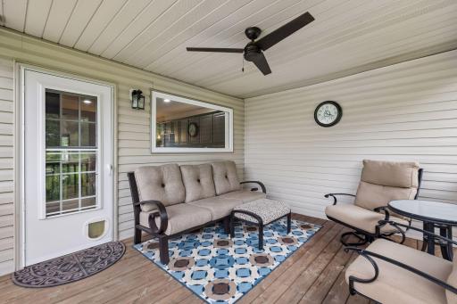 980 Carriage Lane, Chaska, MN 55318