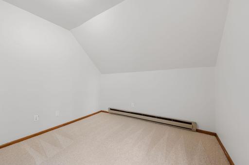 155 Saint Francis Avenue NW, Bethel, MN 55005