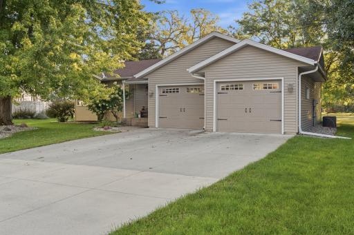 14 Renann Court, North Mankato, MN 56003