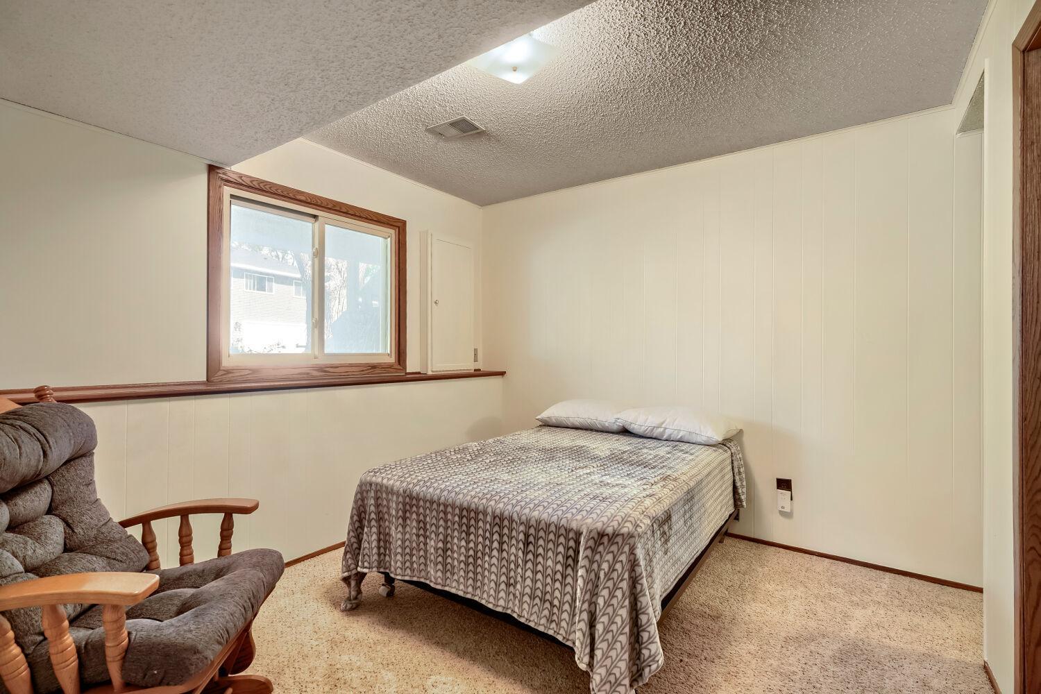 1024 1st St - Web Quality - 008 - 08 Bedroom.jpg