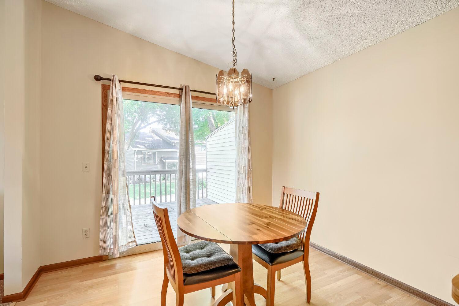 1024 1st St - Web Quality - 003 - 03 Dining Room.jpg