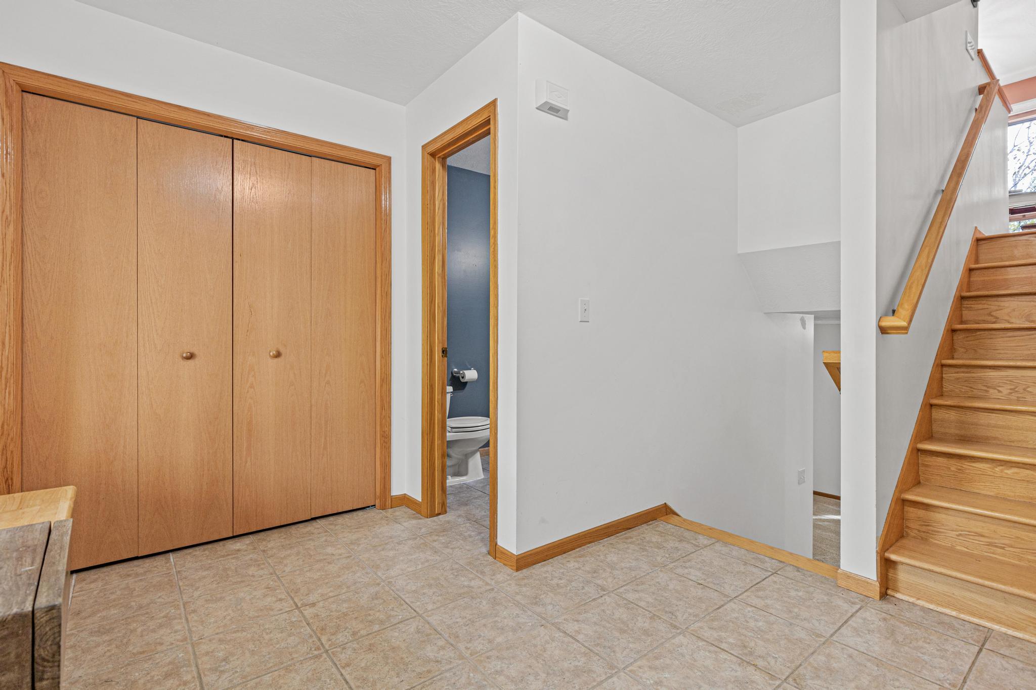 Half bath in the entry way
