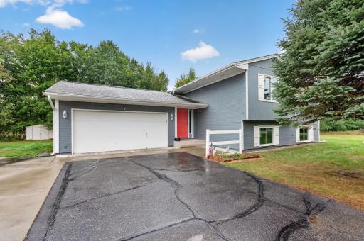 22811 Unser Street NE, Bethel, MN 55005
