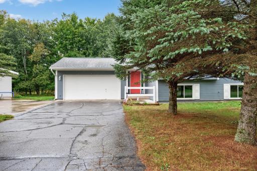 22811 Unser Street NE, Bethel, MN 55005