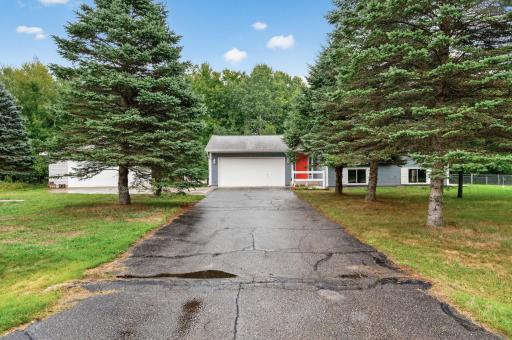 22811 Unser Street NE, Bethel, MN 55005