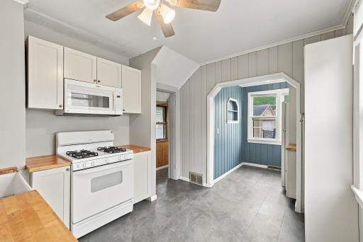 919 26th Avenue SE, Minneapolis, MN 55414