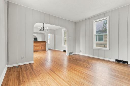 919 26th Avenue SE, Minneapolis, MN 55414