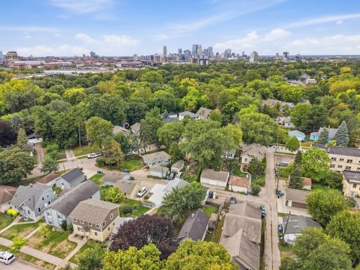 919 26th Avenue SE, Minneapolis, MN 55414