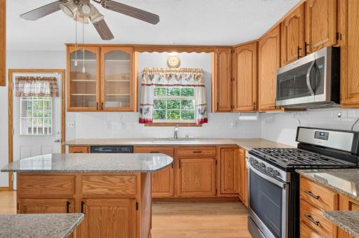 802 Charlotte Drive, Anoka, MN 55303