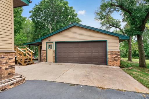 802 Charlotte Drive, Anoka, MN 55303