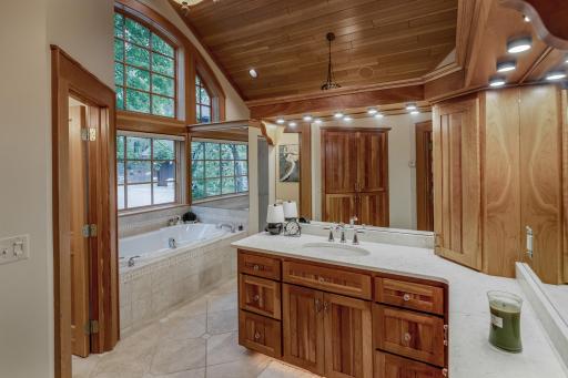32485 Timberlane Point, Breezy Point, MN 56472