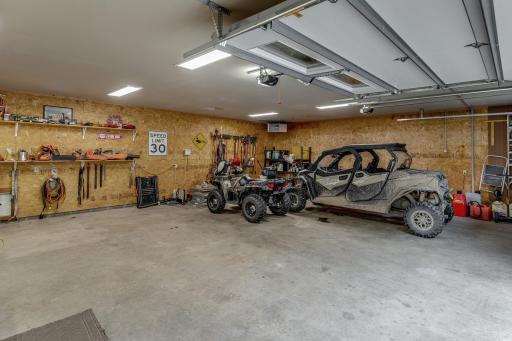 32485 Timberlane Point, Breezy Point, MN 56472