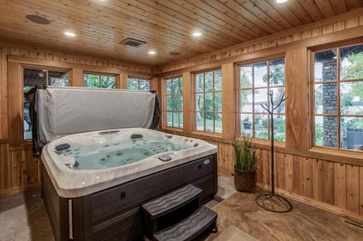 32485 Timberlane Point, Breezy Point, MN 56472