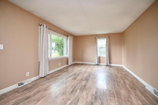 307 Michaels Street, Cochrane, WI 54622