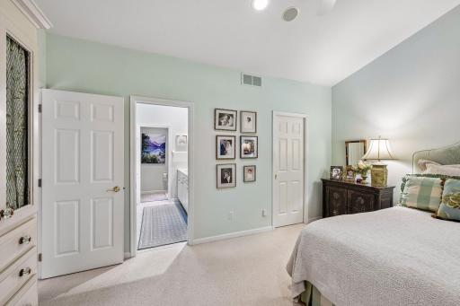 740 Widsten Circle, Wayzata, MN 55391