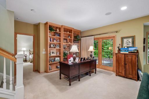 740 Widsten Circle, Wayzata, MN 55391