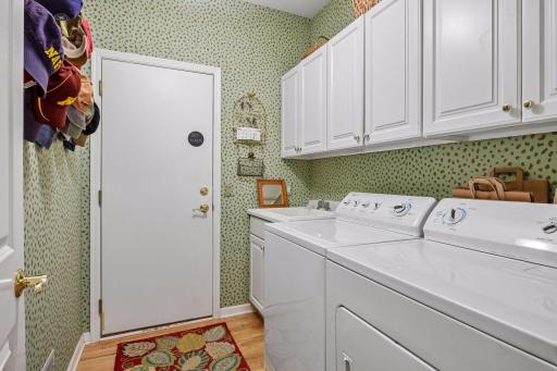 740 Widsten Circle, Wayzata, MN 55391