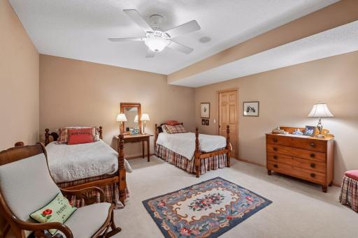 740 Widsten Circle, Wayzata, MN 55391