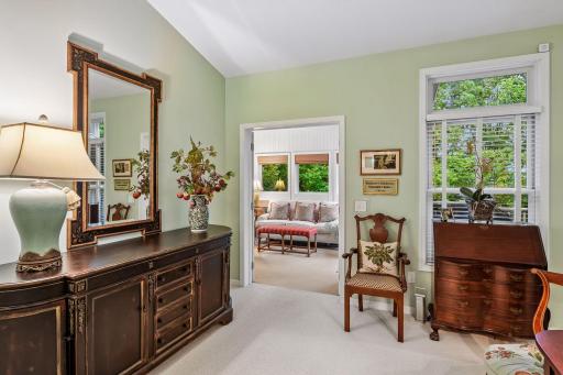 740 Widsten Circle, Wayzata, MN 55391