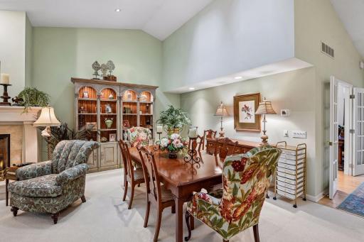 740 Widsten Circle, Wayzata, MN 55391