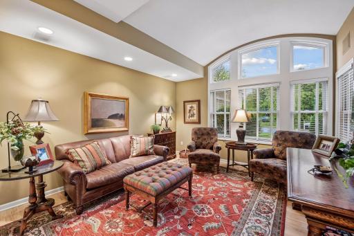 740 Widsten Circle, Wayzata, MN 55391