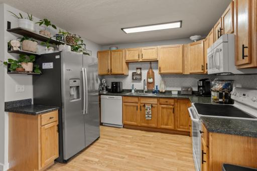 338 13th Avenue E, West Fargo, ND 58078