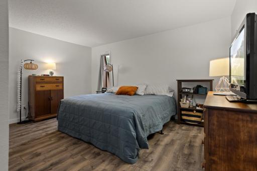 338 13th Avenue E, West Fargo, ND 58078