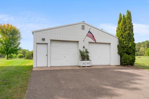 48900 Dogwood Avenue, Rush City, MN 55069