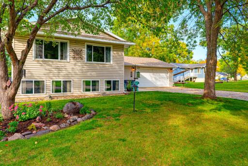 Welcome to this 3 bed 2 bath home offering easy living in Litchfield!