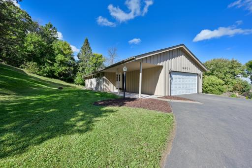 2601 Brookview Drive, Burnsville, MN 55337