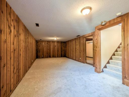 2601 Brookview Drive, Burnsville, MN 55337