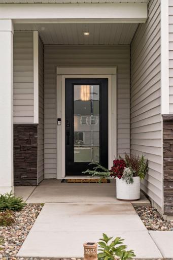 12740 Kinghorn Lane, Rogers, MN 55374