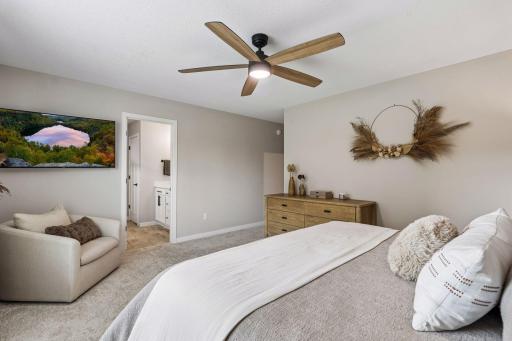 12740 Kinghorn Lane, Rogers, MN 55374