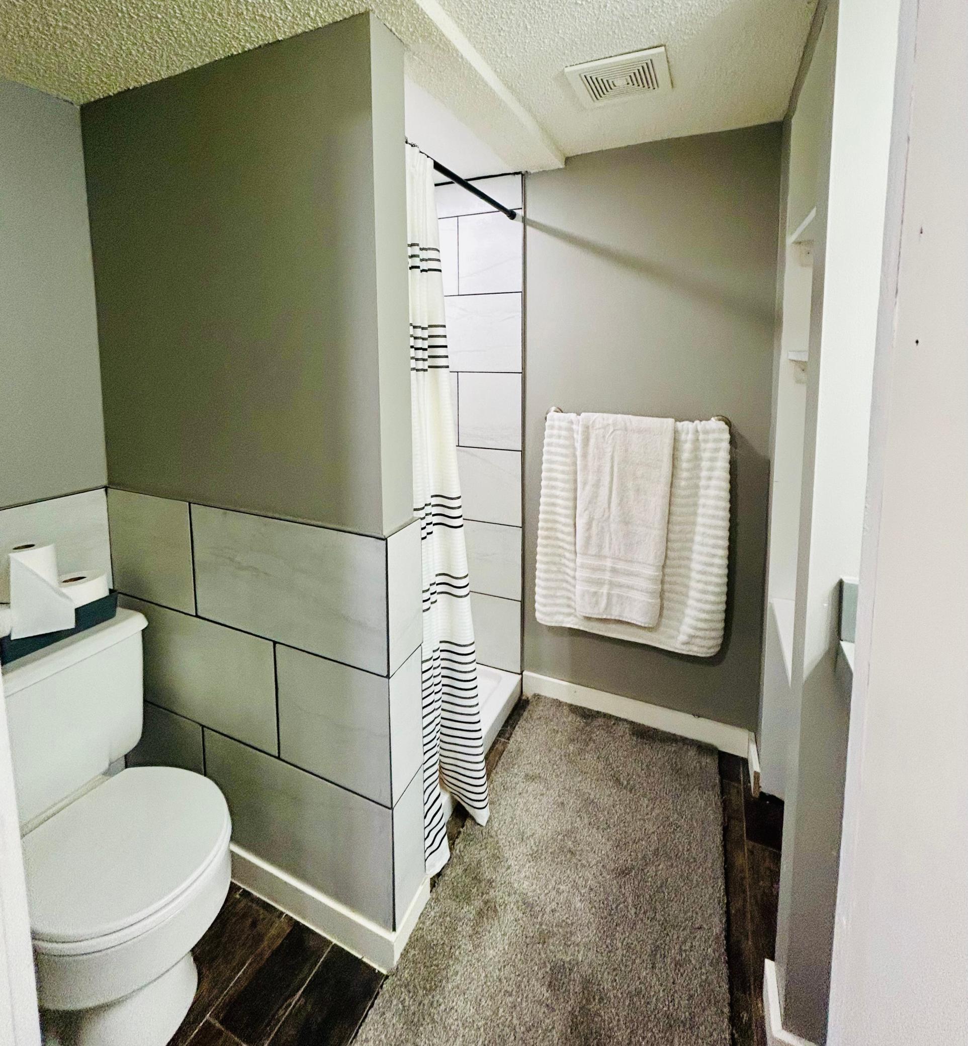 Fully tiled shower