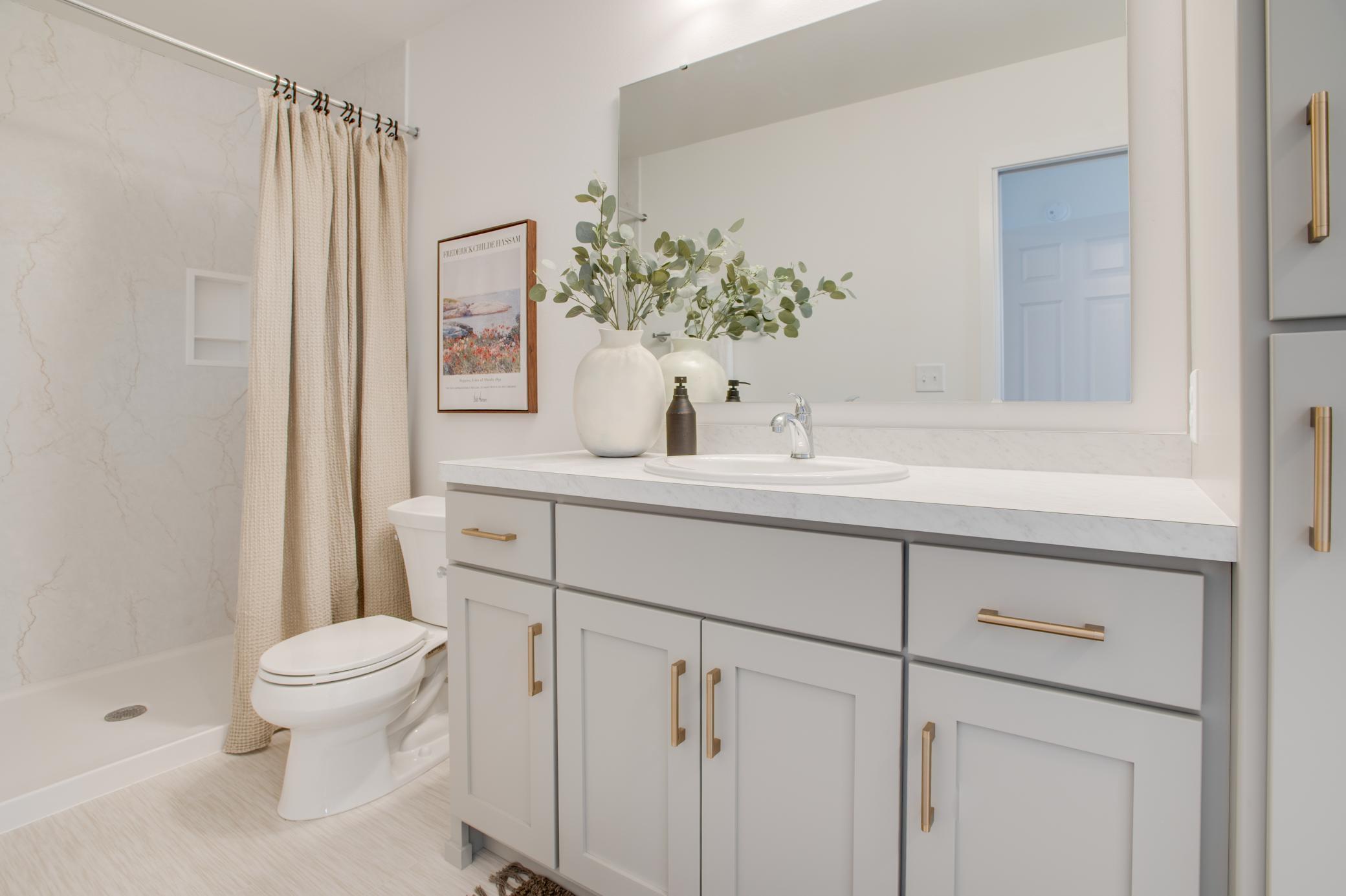Primary bath