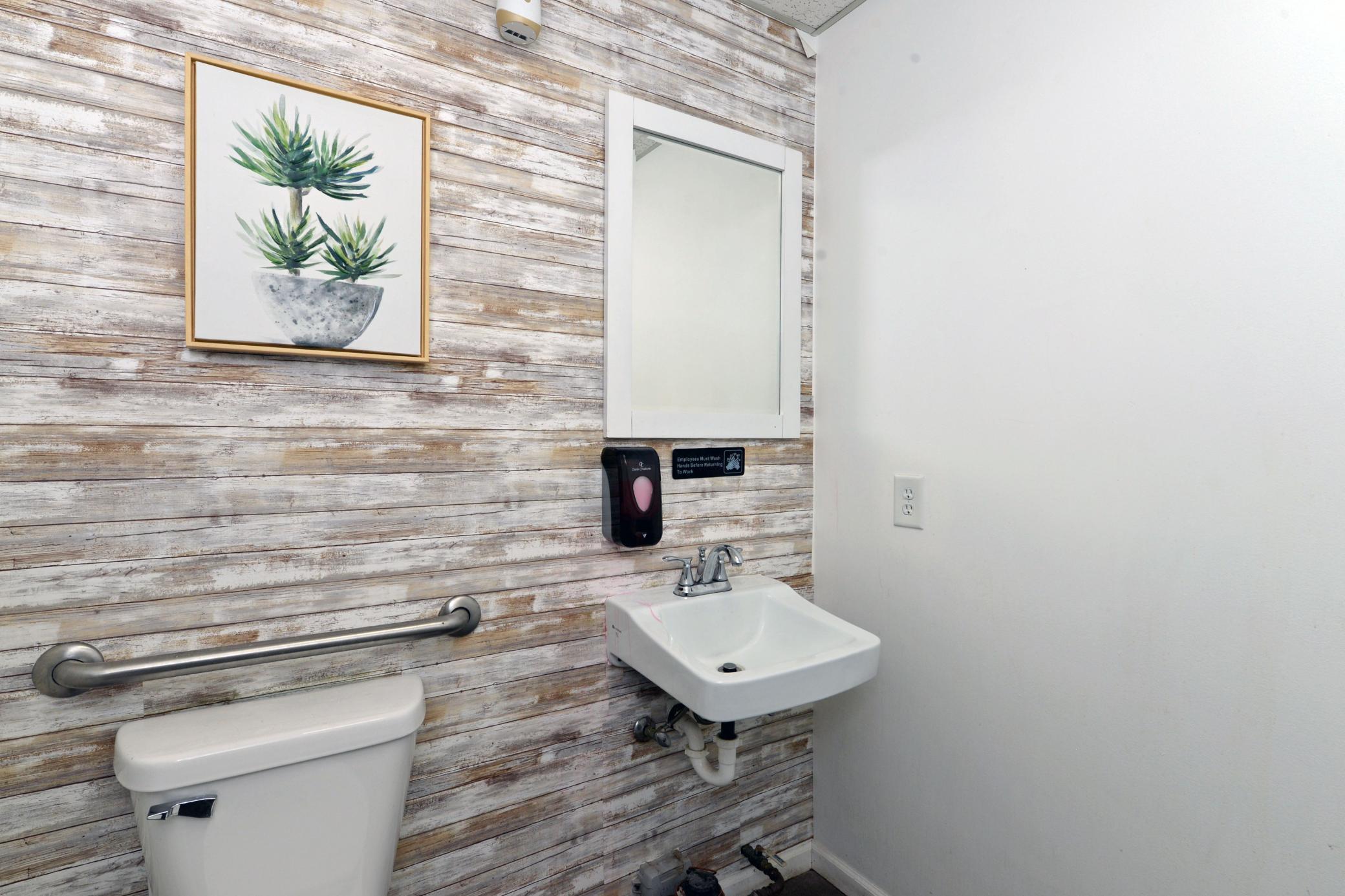 45 Little Canada Road 12.jpg