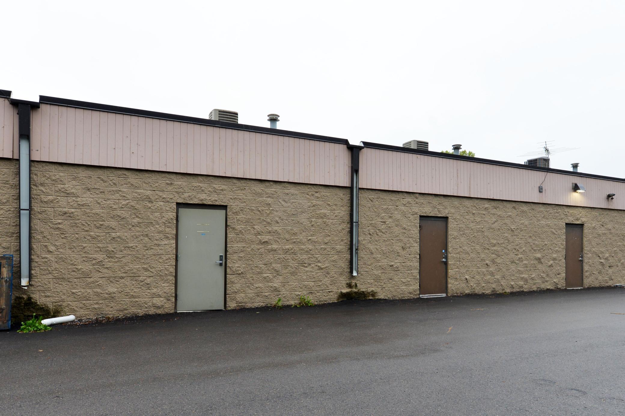 45 Little Canada Road 17.jpg