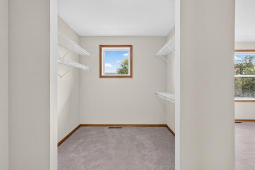 607 1st Avenue NW, Osseo, MN 55369
