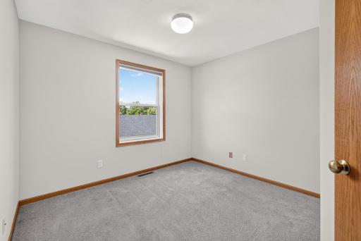 607 1st Avenue NW, Osseo, MN 55369