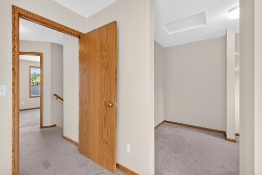607 1st Avenue NW, Osseo, MN 55369
