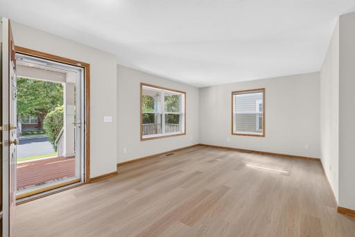 607 1st Avenue NW, Osseo, MN 55369