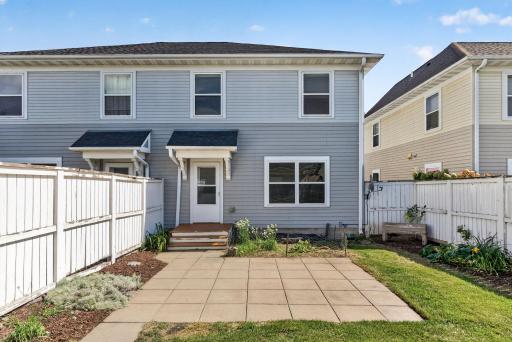 607 1st Avenue NW, Osseo, MN 55369