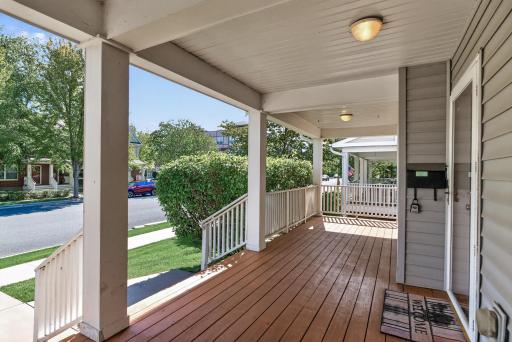 607 1st Avenue NW, Osseo, MN 55369